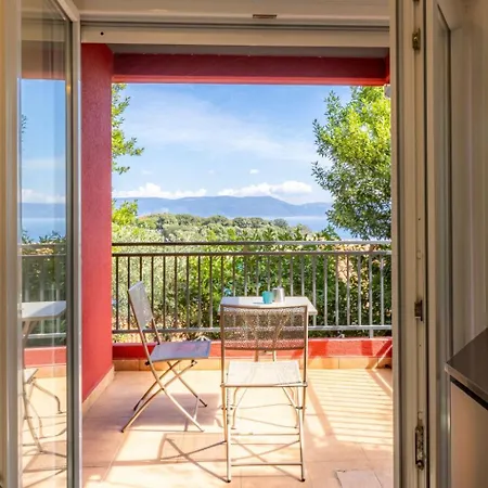 Apartment Red House 3 Sveta Marina